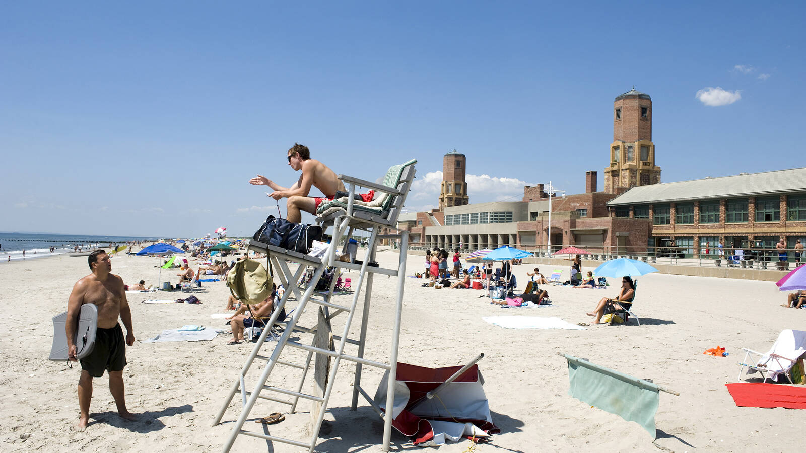 <p>In the summer, crowds flock to Jacob Riis Park, which boasts one of the biggest parking lots in New York City. </p>